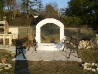 Vignette de l'article : Arche et faux puits en béton cellulaire pour fleurs 