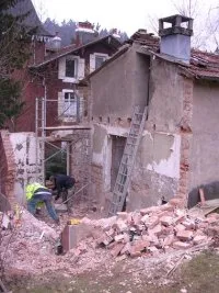 Vignette de l'article : Une rénovation lourde par Damien Lucchese