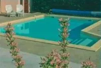 Vignette de l'article : Une piscine béton réalisée en steppoc